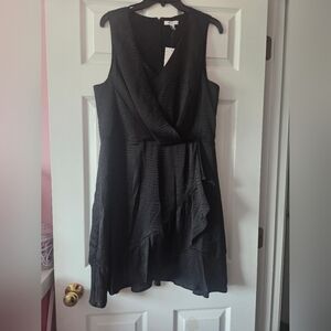 Women's black sleeveless mini dress by Nine West size L NWT